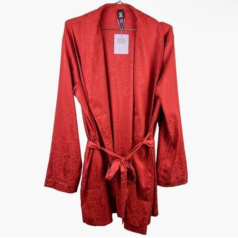 Savage X Red Robe